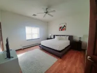 PERFECT DESERT OASIS~lake~jet ski~boat