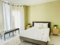 Falcon Oceanviews 4br Penthouse/Free Airport Transport/Security/Gated - อพาร์ทเม้นท์