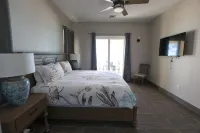 Starfish House, Great Exuma - Great for 4 couples or 2 families.