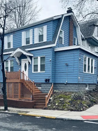 Cozy 2-Bedroom Home allows you work remotely or hybrid with Wi-Fi