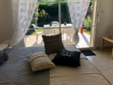 Studio:400M sea lake and centers city, 800 m sea, direct access cycle track. Hotels in Vieux-Boucau-les-Bains