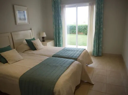 Stunning 3 Bedroom Townhouse, near the pool, located in the views, Salema