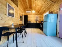 Sleeping Lion Casita in Fort Davis, Texas. Explore The Davis Mountains and area. Hotel a Fort Davis