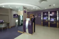 Premier Inn Barnsley Central M1 J37 Hotels in Dodworth