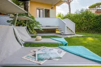 Villa near the sea exclusive garden, parking, wi -fi, bbq - 2-Star
