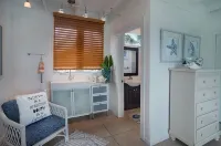 Home with panoramic views with access to private beach!