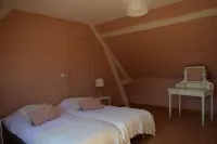 Gîte "L'hortensia "au bois normand for 6 to 8 people. Các khách sạn ở Petit-Caux