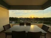 Luxe 2BR/2BA Pool & Jacuzzi!