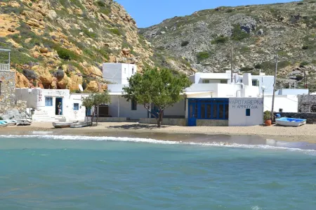 Spectacular and Charming House in Sifnos Keronissos Village