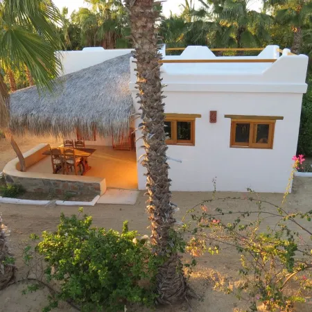 Villa Gardenia - Casa Jazmín directly on the sea