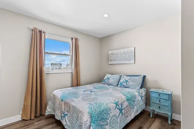 BH Beach House Hotels near West Point Lighthouse Inn & Museum