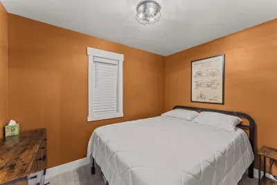 The Pit Stop - Car Themed Apartment in Blackfoot