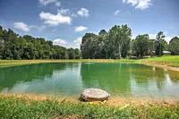 Kentucky Cabin w/ 2 Fishing Ponds & Trail Access - Wifi