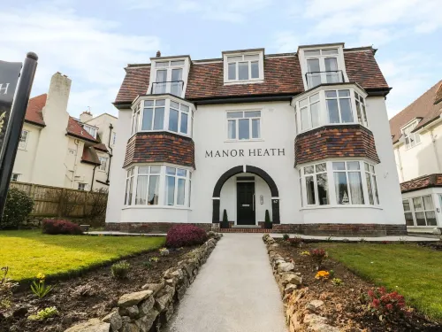 Manor Heath - the Penthouse Hotels in Scalby