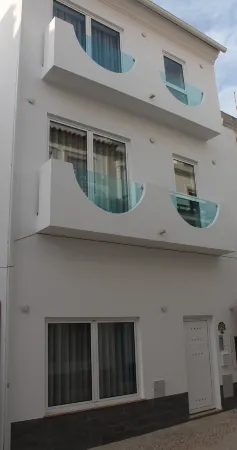 Home Sweet Praia Отели в г. Назаре