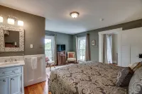 Mayneview B&B Hotels in Luray