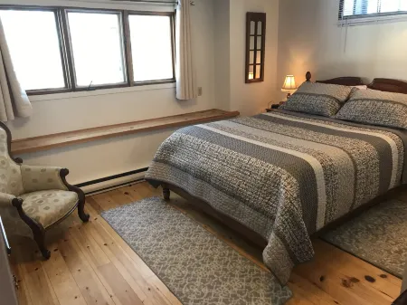 La Grange Country Inn Отели в г. Ле Коллин-де-л'Утауе