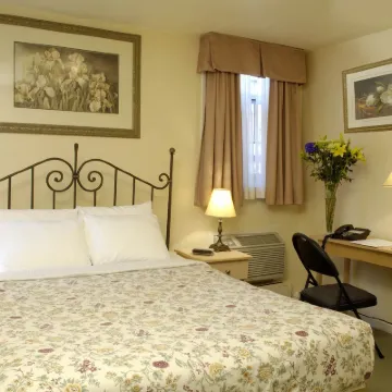 勝利大廈賓客酒店 鄰近皇后公園的酒店