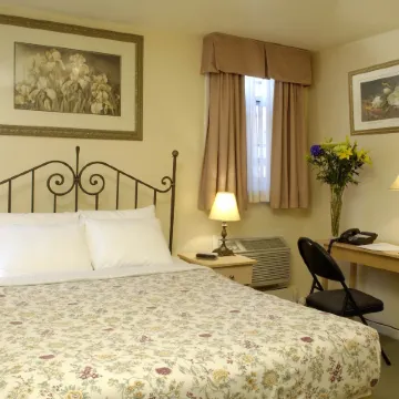 Victoria's Mansion Guest House