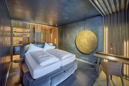 Sonne Seehotel Отели в г. Оберкирх