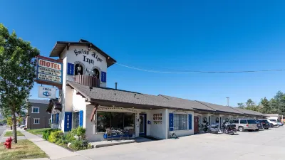 Swiss Alps Inn فنادق في 