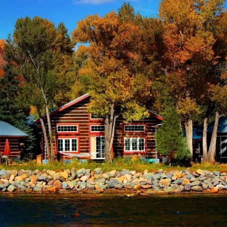 Riverside Meadows Cabins