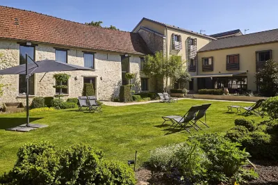 Maison d'Hôtes les Herbes Folles Hotels near Charles de Gaulle Airport Terminal 2 Station