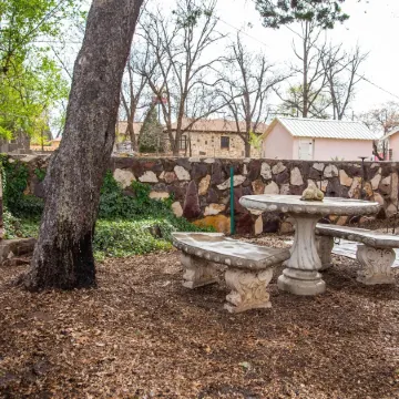 The Blue Room - Charming Studio, Great Location!  by RedAwning