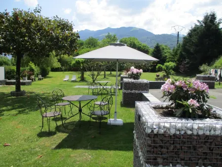 Logis l'Ayguelade Отели в г. Ос-ан-Асп