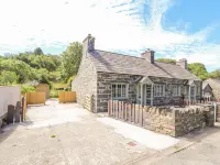 Ffrwdd Galed Uchaf - Parking