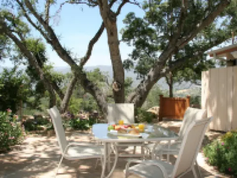 Ojai Retreat & Inn Hotels in Ojai