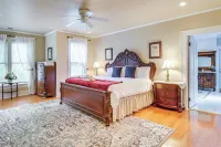 Walk to Waterfront Downtown Elizabeth City Home! - Wifi