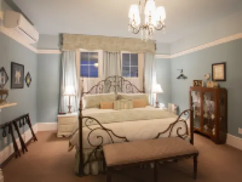 The Woodview Inn Hotels in Gananoque