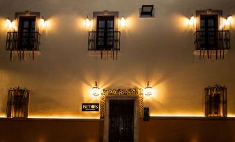 Bito's Hotel Boutique