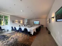 Le Domaine de la Briandais, expérience de sobriété électromagnétique Hotels in Missillac