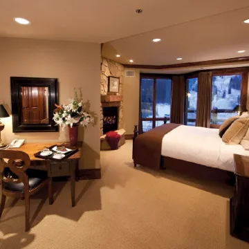 Two Bedroom Junior Suite 2 Apartment Hotel by Redawning