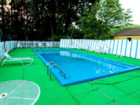 Willows Motel Hotels in Williamstown