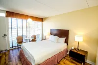 Blue Palms Resort - 3-Star