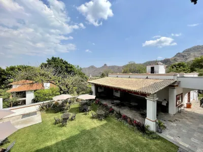 Palacio del Cobre Hoteles cerca de Zócalo de Tepoztlán