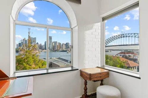 Lovely Apartment with Spectacular Views - Homestays