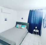 1 room apartment near the beach