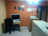 Budget Host Motel Gainesville