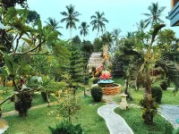 d'karang Eco Lodge  Hotel dekat PASAR SENGGOL DESA PAKRAMAN NONGAN