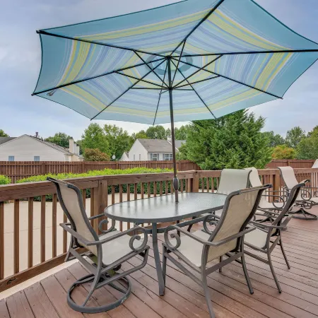 Welcoming Norcross Cottage w/ Deck + Shared Grill!