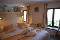 Le Ranch des Lacs Hotels in Augne