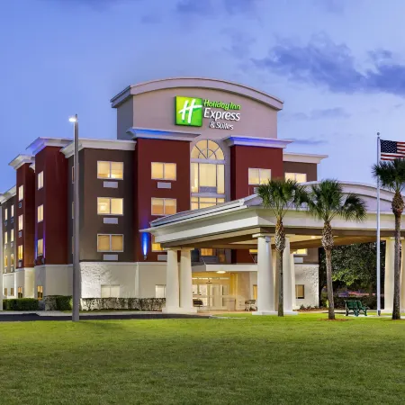 Holiday Inn Express & Suites FORT PIERCE WEST by IHG