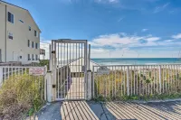 Vibrant Family Condo 100 Feet to Private Beach! - spa