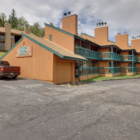 Brian Head Mountain Retreat < 1 Mi to Ski Resort!