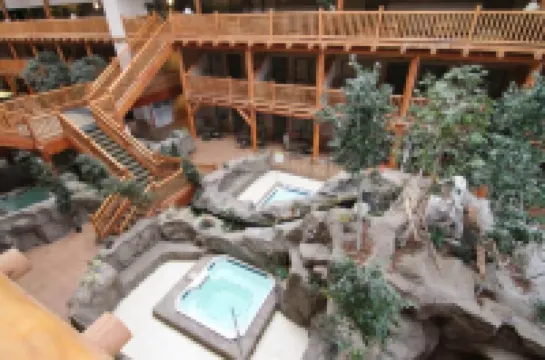 卡司佩爾入住旅館套房飯店