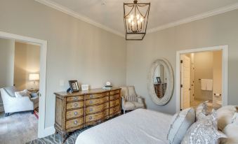 Resort Apartment in Loretto w/ Private Patio!